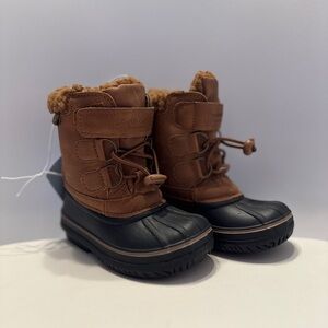 London Fog Brown and Black Kids Winter Boots with Faux Fur Collar